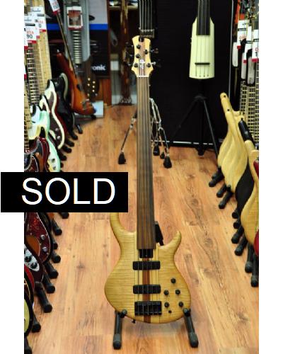 Tobias Basic Fretless 5